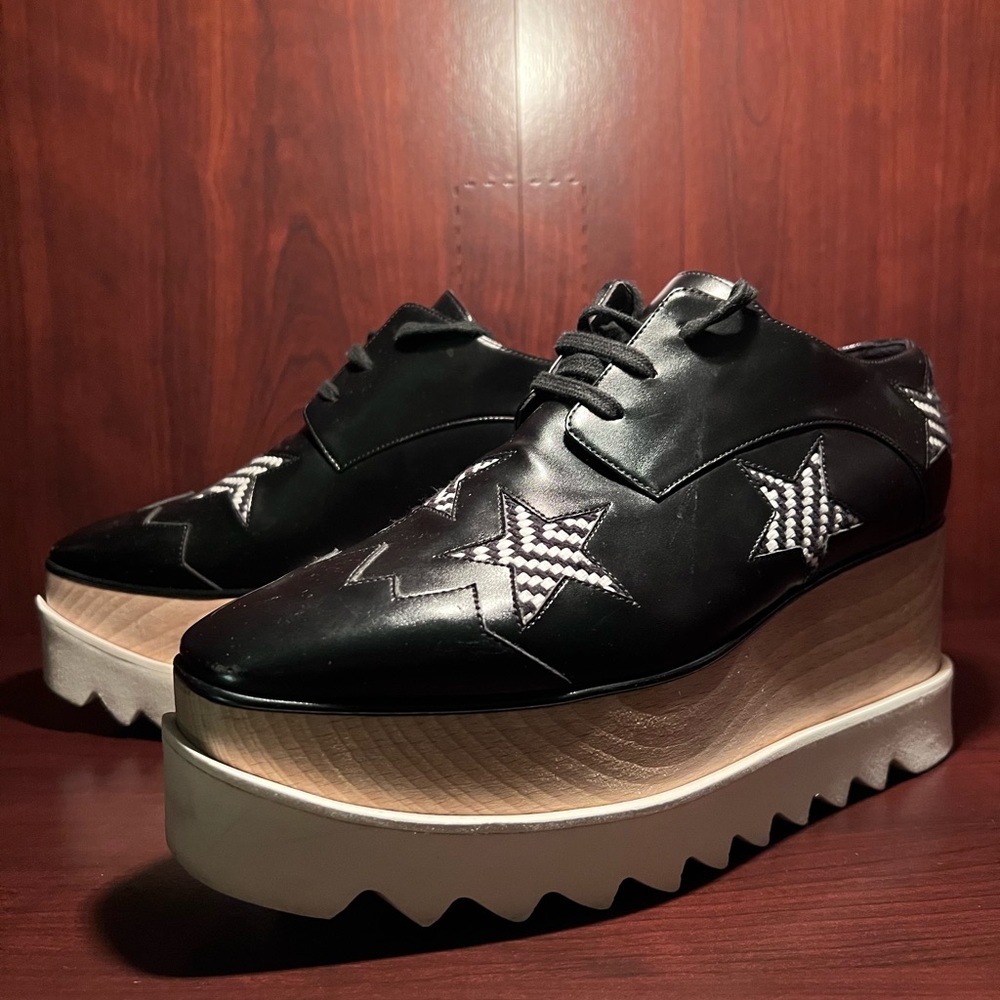 Stella McCartney Elyse Star Platform Oxford Shoes EU 38 US 8 Black/White